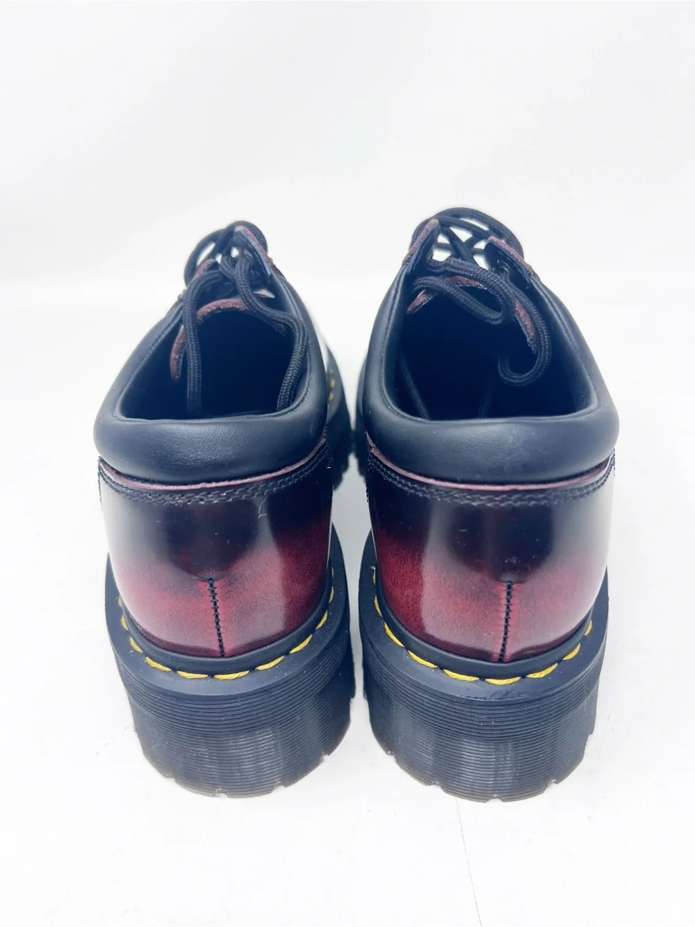 DOC MARTENS BURGUNDY BLACK OMBRE CHUNKY LUG SOLE PLATFORM SHOES SZ 8 NWOT